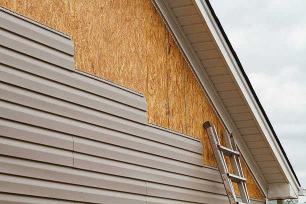 24/7 Emergency Siding Replacement experts in Hyde Park, PA